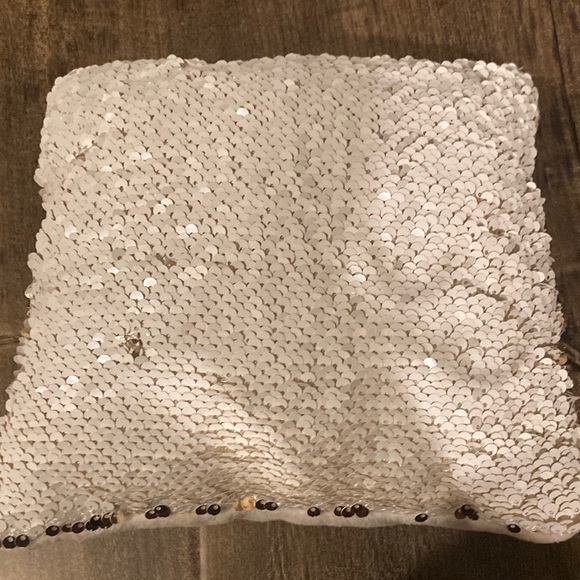 flip sequin pillow - Picture 2 of 3